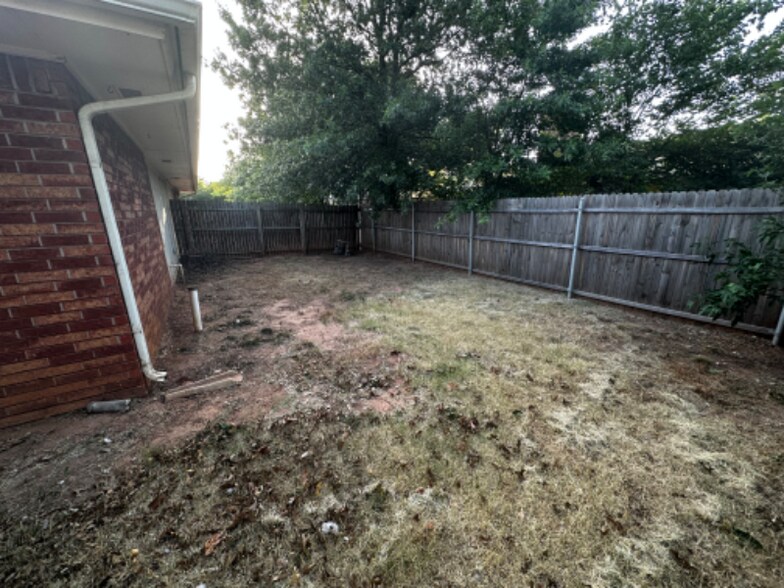 Building Photo - 8209 NW 78th Terrace