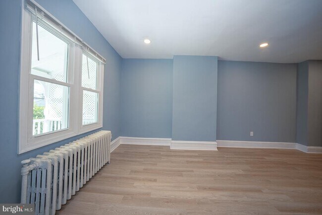 Building Photo - 732 Buck Ln