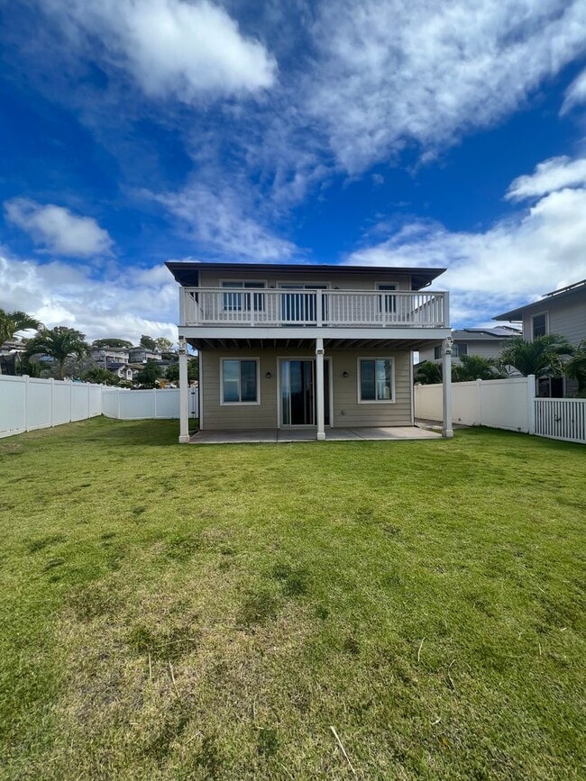 Primary Photo - 4 Bedroom 2-Story house at Kahiwelo, Makak...