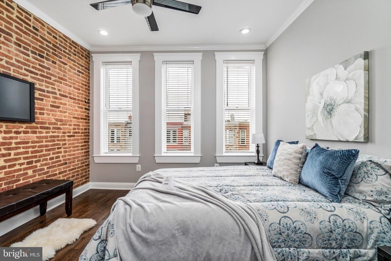 Building Photo - 1530 Covington St