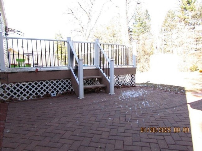 Building Photo - 156 Candlewood Dr