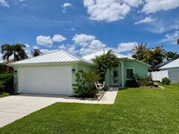 Building Photo - 3/2/2 with huge screened-in lake view patio in The Pines/Jensen Beach