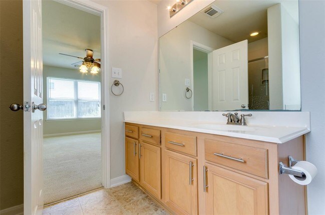 Building Photo - 3302 Legends Landing Dr