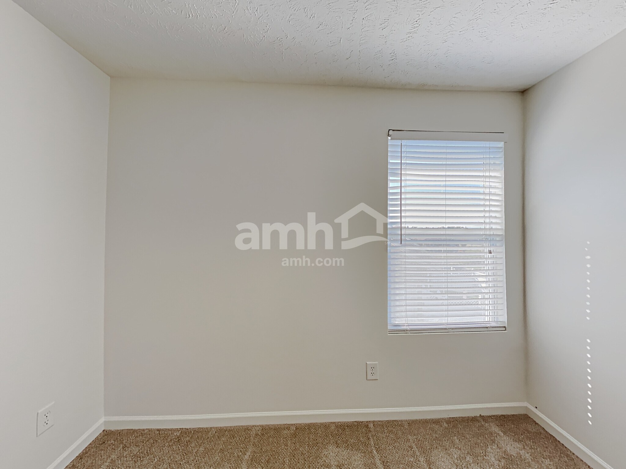 Building Photo - 3429 Boxelder Way