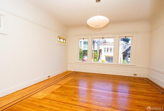 Building Photo - 4447 24th St