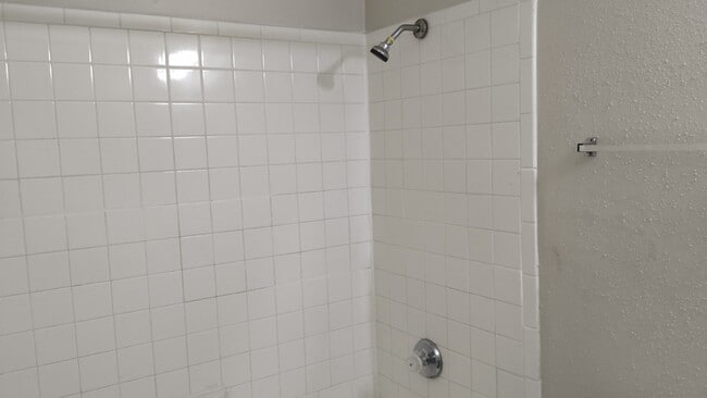 Building Photo - 16303 Lyons School Rd