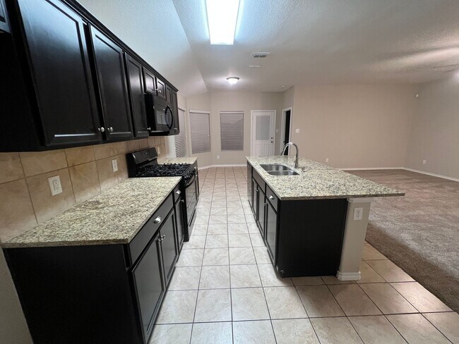 Building Photo - 7017 Mohegan Dr
