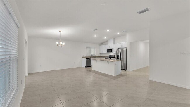 Building Photo - 112 Sunfish Dr
