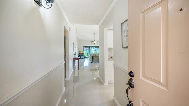 Building Photo - 6281 Timberlake Dr