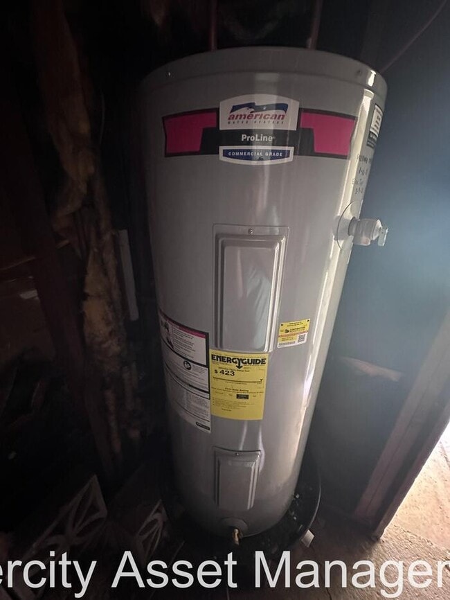 Building Photo - 4180 Kerwin Dr