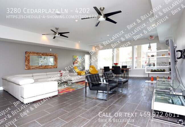 Building Photo - 3280 Cedarplaza Ln