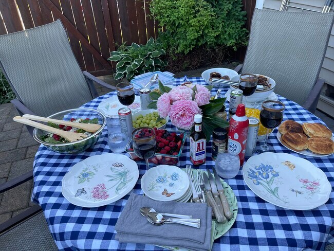 Building Photo - 15407 36th Dr SE