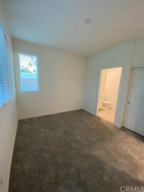 Building Photo - 8348 N Canby Pl