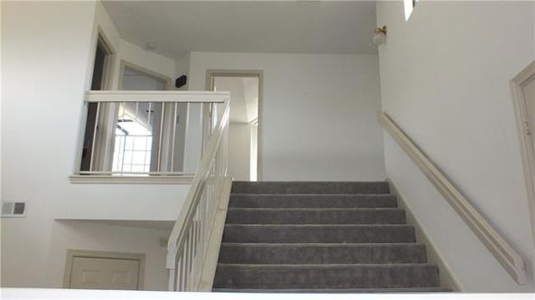 Building Photo - 2401 Brooke Ct