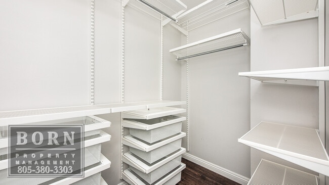 Building Photo - 1818 Aleppo Ct