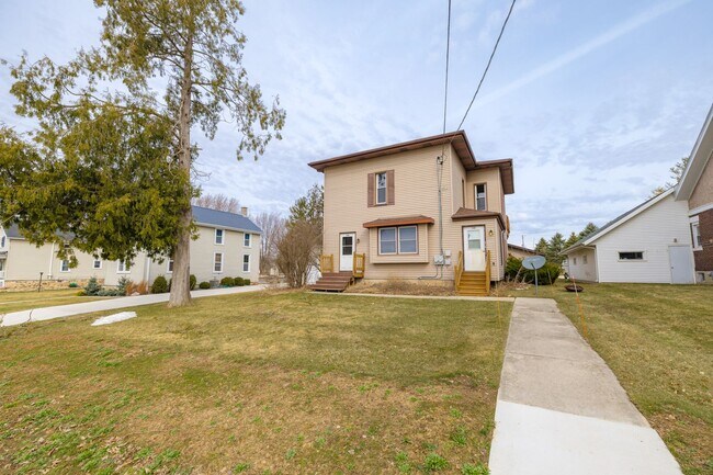 Building Photo - 138/140 Martin St