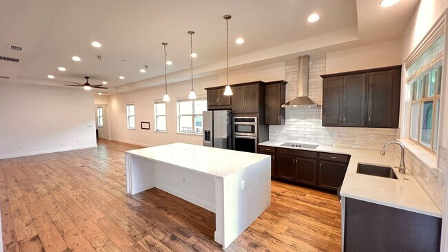Building Photo - 9708 Bucklow Hill Dr
