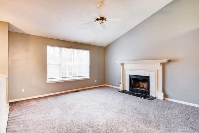 Building Photo - Charming Property  -Finished Basment/Priva...