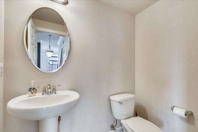 Building Photo - 3602 Spring Hollow Ln