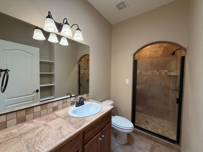 Building Photo - 4 Bedroom Single Story Custom Home Available In Rio Rancho Near Unser Blvd SE & Westside Blvd SE!