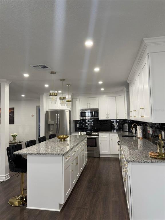 Building Photo - 1619 Linwood Dr