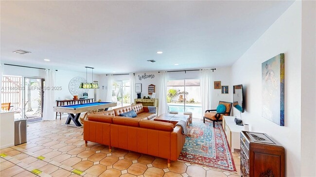 Building Photo - 9614 SW 134th Ct