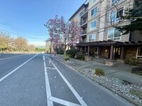 Building Photo - Sausalito Condominiums - West Seattle