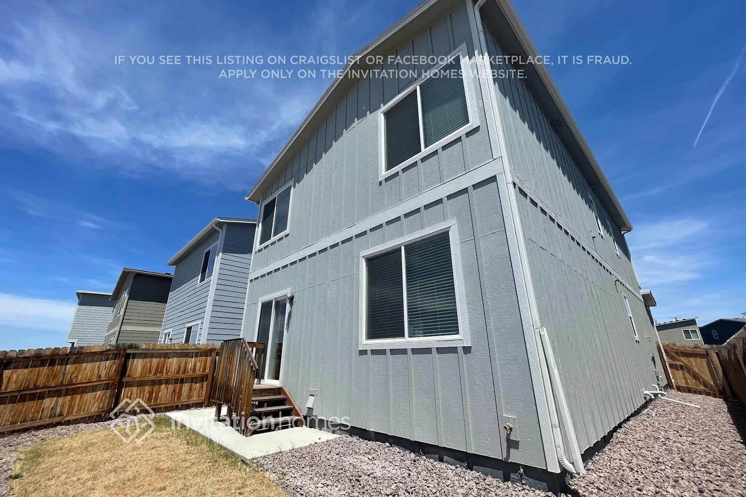 Building Photo - 11147 House Finch Ln