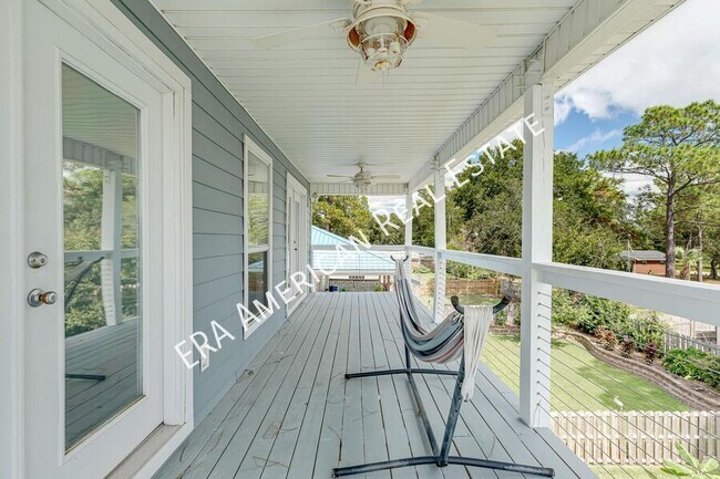 Building Photo - 1725 Union Ave