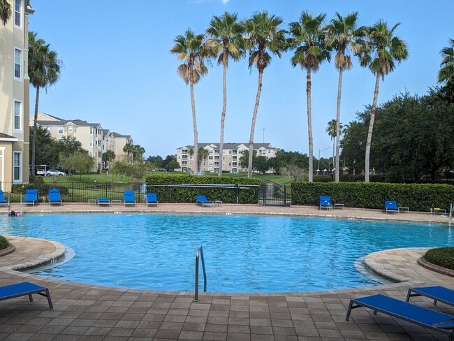 Building Photo - "Beautiful Move-In Ready 3/2 Condo near Town Center & UNF - Move In Today & $500 Off February Rent!"