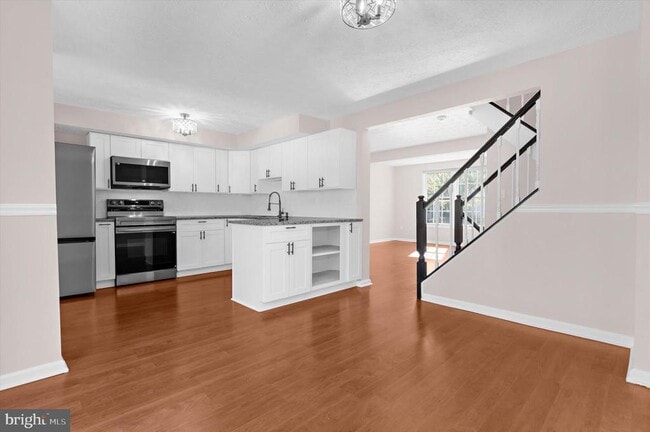 Building Photo - 8164 Hazy Dawn Ct