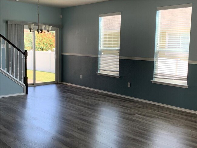 Building Photo - 9313 Waterman Dr