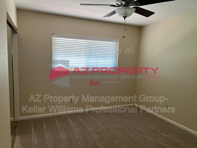 Building Photo - 6732 W Kimberly Way