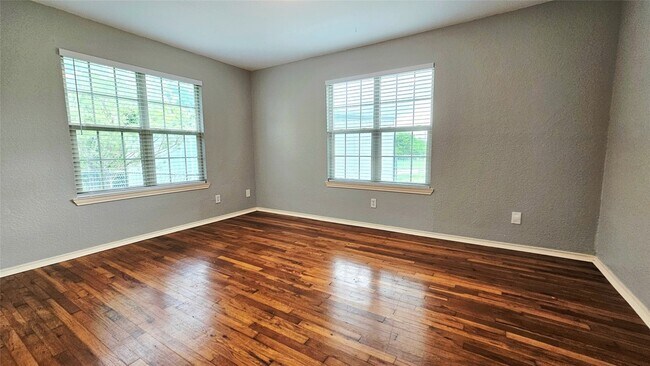 Building Photo - 5075 FM 5