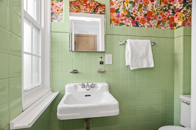 Building Photo - 1407 N Harlem Ave