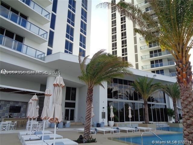 Building Photo - 16385 Biscayne Blvd
