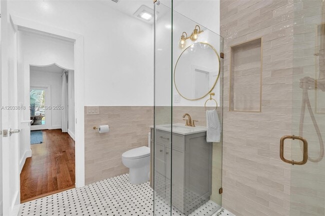Building Photo - 924 Belle Meade Island Dr
