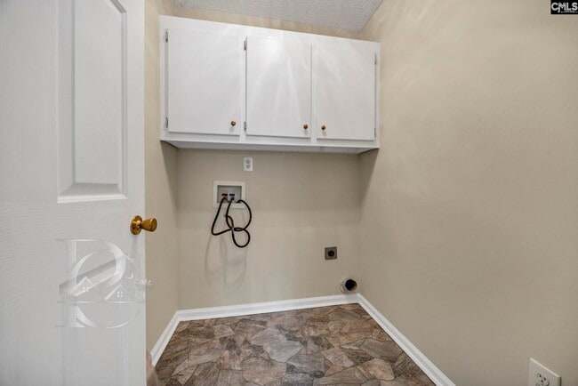 Building Photo - 41 Providence Manor Ct