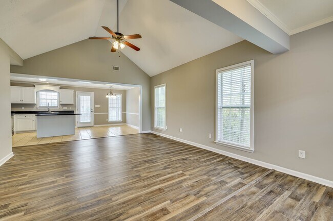 Building Photo - 1054 Grove Landing Ln