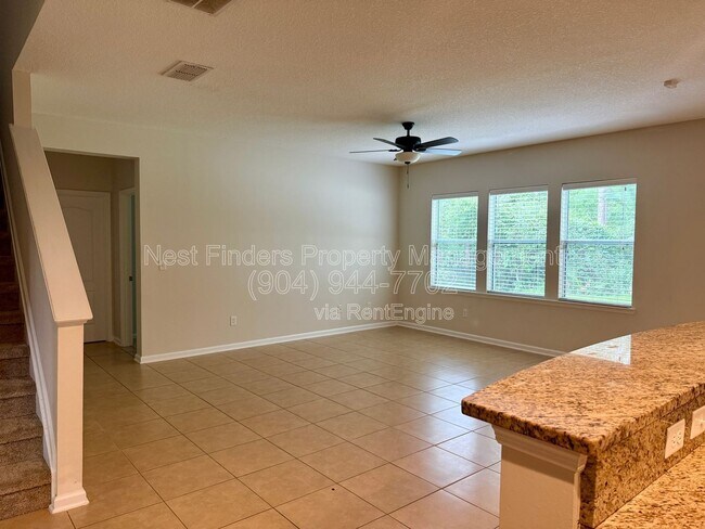 Building Photo - 145 Woodfield Ln