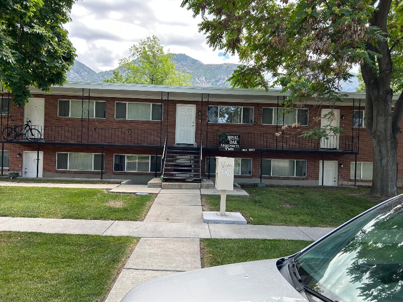 Building Photo - 214 N 600 E