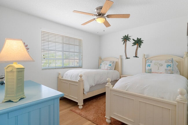 Building Photo - 4845 S Tromp Lp