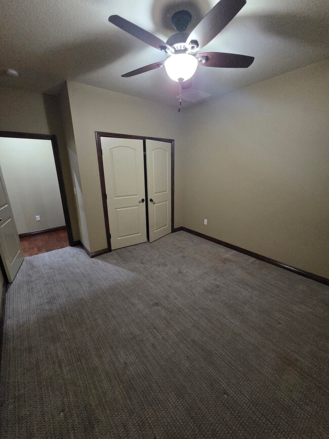 Building Photo - 719-713 13th St