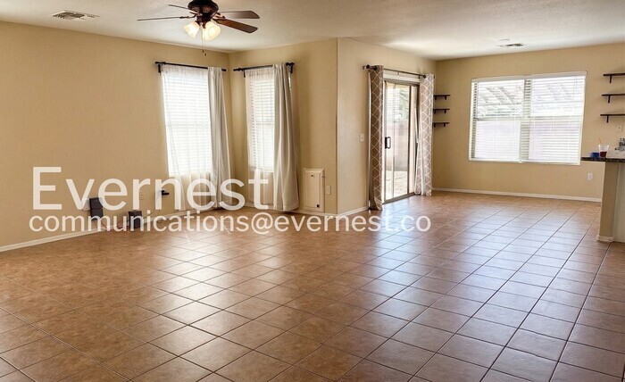 Building Photo - 17009 W Marconi Ave