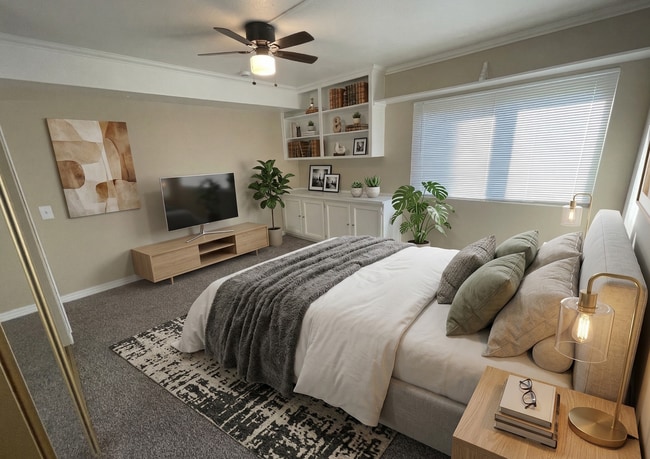 Building Photo - 4082 Valeta St