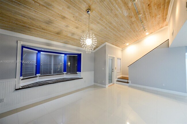 Building Photo - 14471 SW 139th Ave Cir W