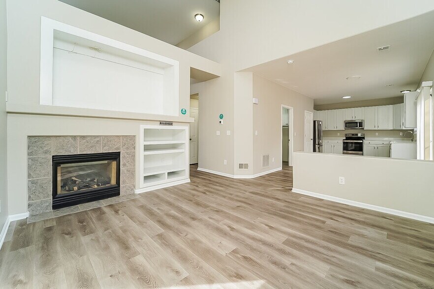 Building Photo - 4914 Collingswood Dr