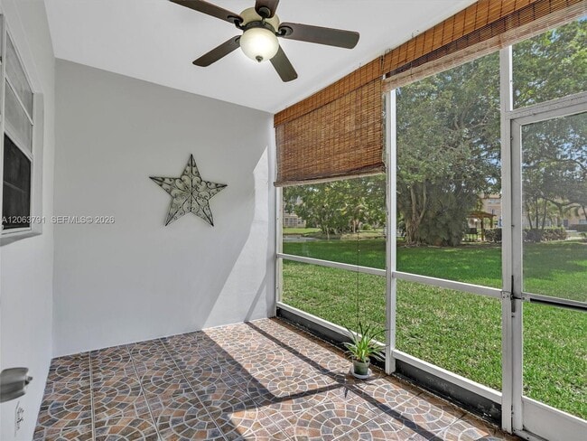 Building Photo - 5001 W Oakland Park Blvd