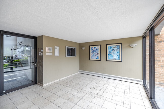 Lobby - Candlelite Apartments