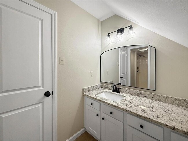 Building Photo - 2733 W Friendship Dr